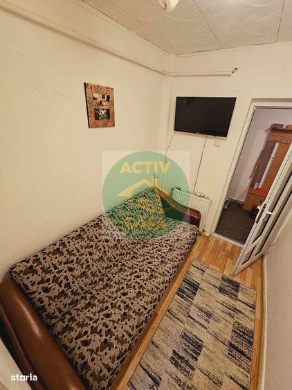 De inchiriat garsoniera cf.1, etaj 2 - 8