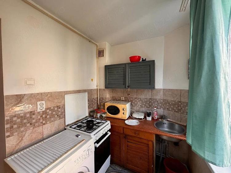 garsoniera etj2 zona Dacia - 7