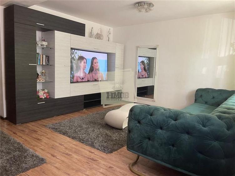 Casa cu 4 camere 3 bai si terasa in Sura Mare - 1