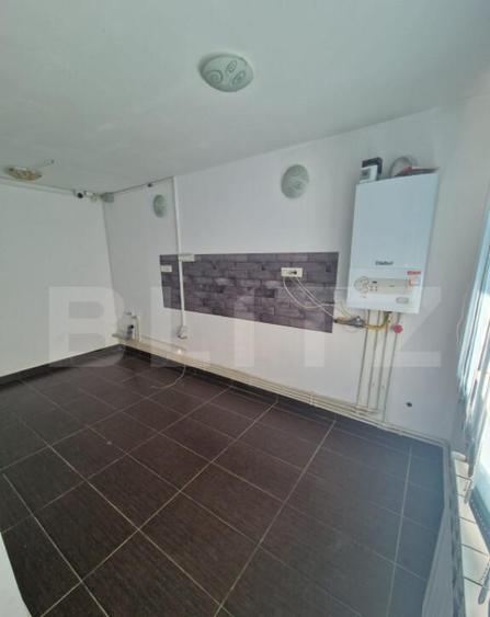 Spatiu comercial, 60 mp, parter, zona Burdujeni - 2