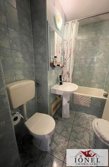 Garsonieră decomandată în Cetate
