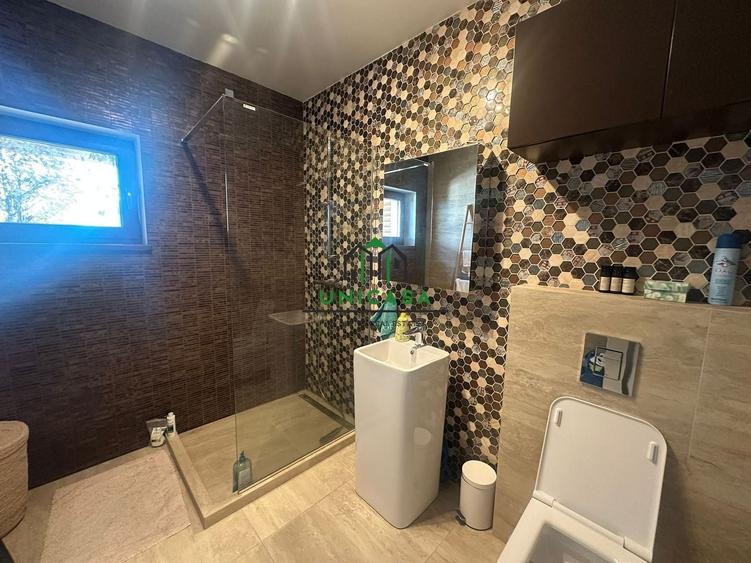 Apartament cu 4 camere decomandat, mobilat în 1 Mai