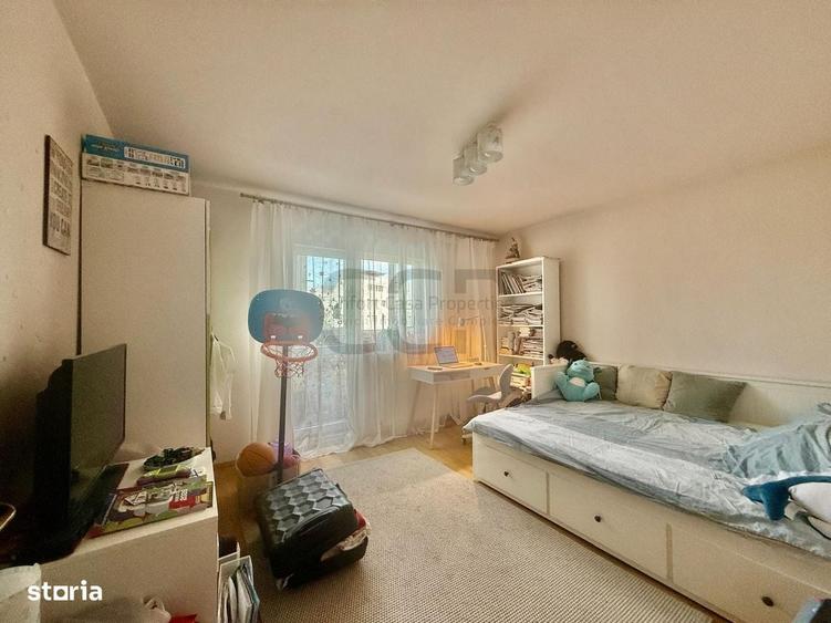Apartament cu 3 camere în Nerva Traian