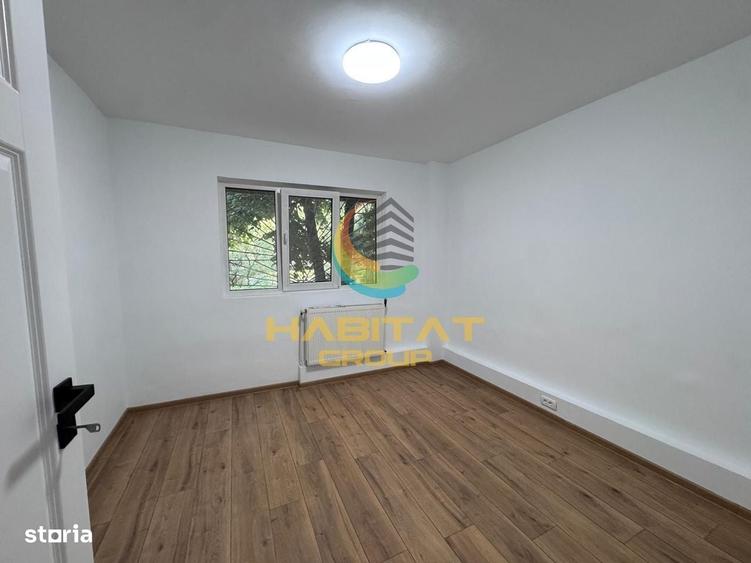 Apartament cu 4 camere semidecomandat în Tineretului