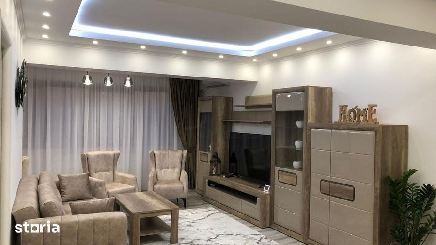 Apartament cu 4 camere decomandat în Chitila