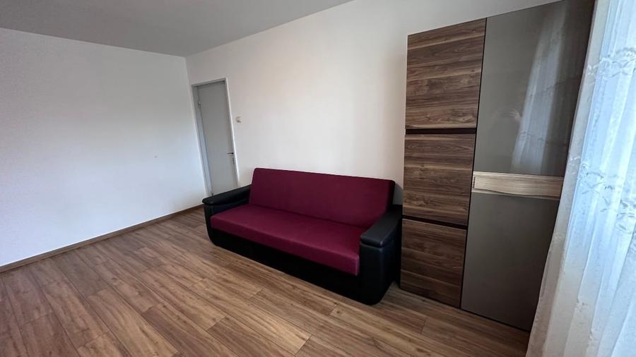 Apartament cu 2 camere semidecomandat, mobilat în Griviței