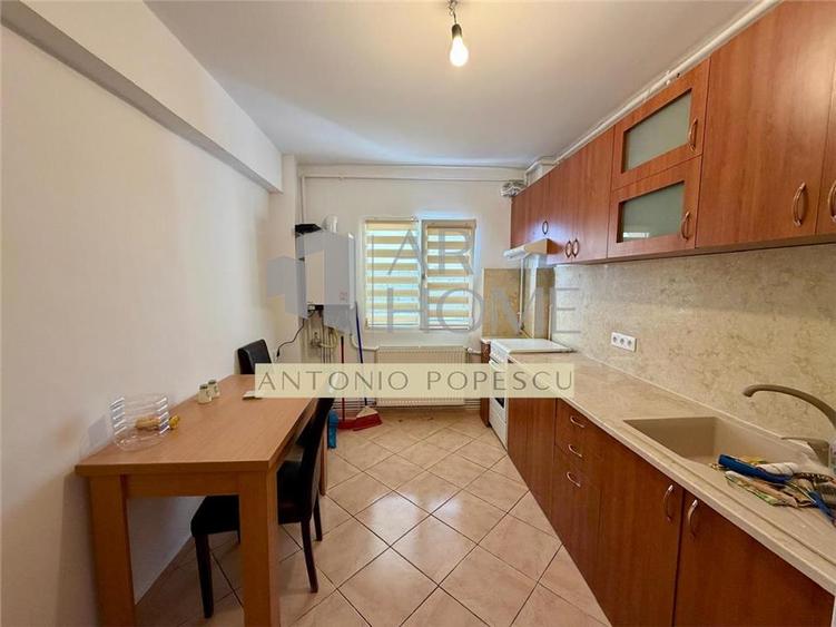 Apartament cu 2 camere decomandat, mobilat în Malu Roșu