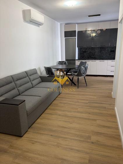 Apartament cu 2 camere decomandat, mobilat în Bulgaria