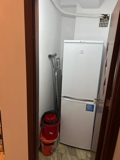 Apartament cu 3 camere decomandat în Magheru