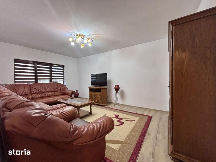 Apartament cu 3 camere, mobilat în Faleza Nord