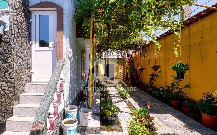 Casa 8 camere Agigea 177mp si teren 332mp - 34