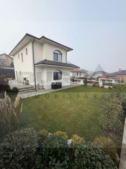 Casa individuala, 145 mp, teren 400 mp, zona Dezmir