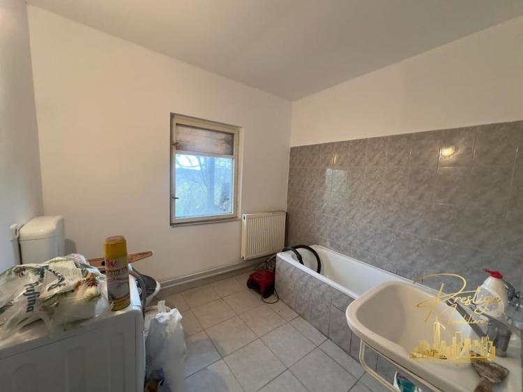 Casa P+M si teren de 1200 mp de vanzare in Uileacu de Munte - Bihor - 11