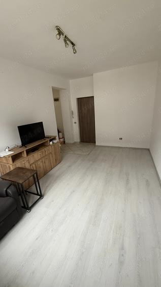 Particular, vand apartament 2 camere Militari Residence - 4