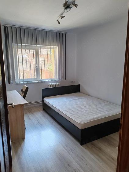Apartament 3 camere decomandat in zona Girocului - 2