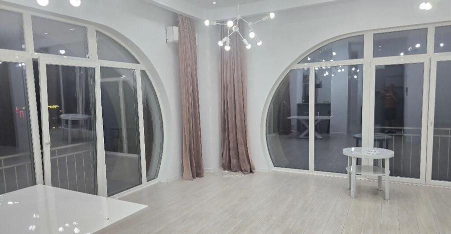 Inchiriez apartament 2 camere in Deva, zona ultracentrala, etaj 1, - 15