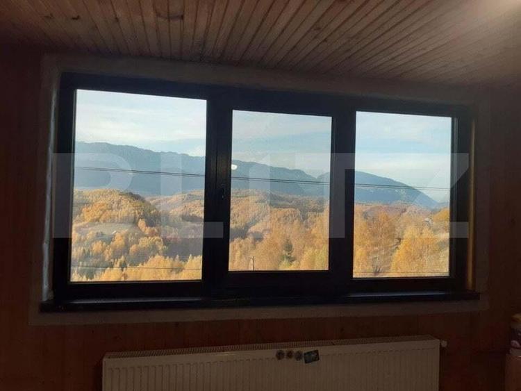 Casa de vacan?a, pretabila pentru pensiune in Moieciu - 17