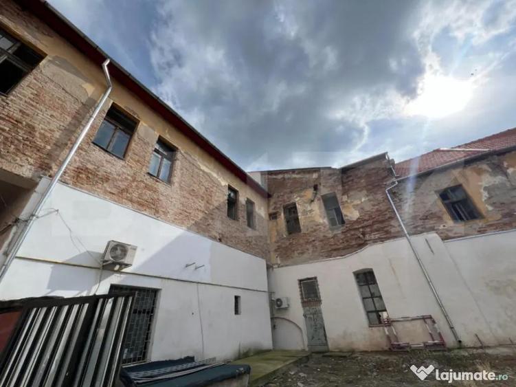 Hotel cu 44 camere, renovabil, pozi?ionat ultracentral - 8