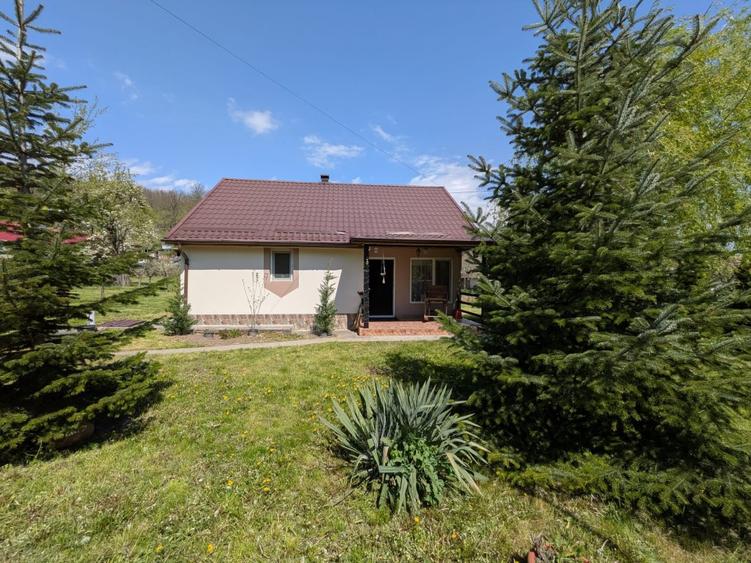 Casă de vânzare  - 6