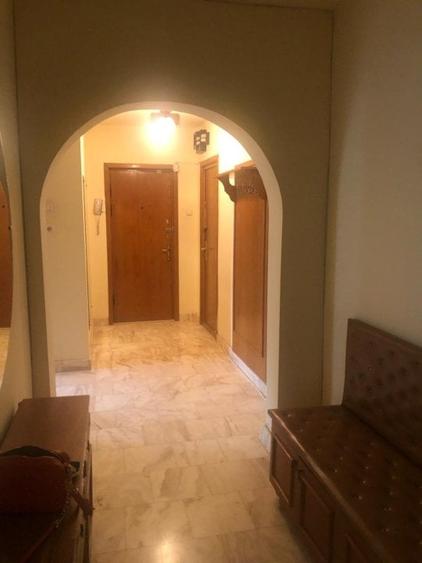 Apt. 3 camere 1Mai- Clucerului, mobilat, etaj 2, garaj, 2 gr.sanitare,langa parc - 5