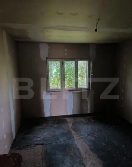 Casa renovabila, cu un teren 2000 m, intr-o zona linistita - 8