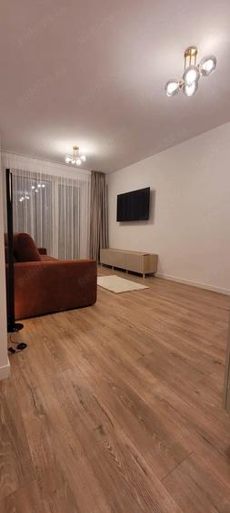 inchiriez Garsoniera Estoria City - 8