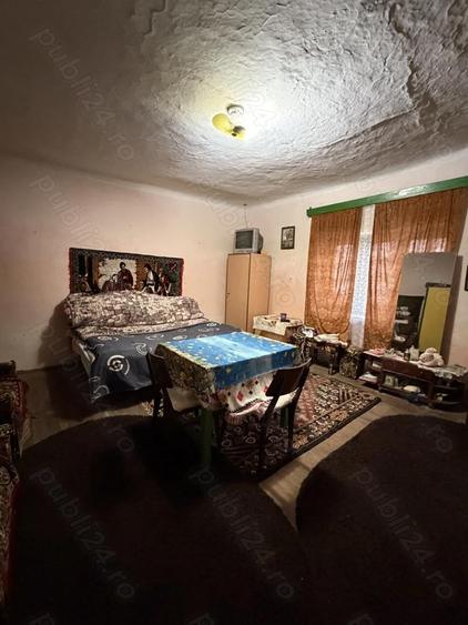 De Vanzare Casa + Anexe 510 MP - Gradina 290 MP - 2