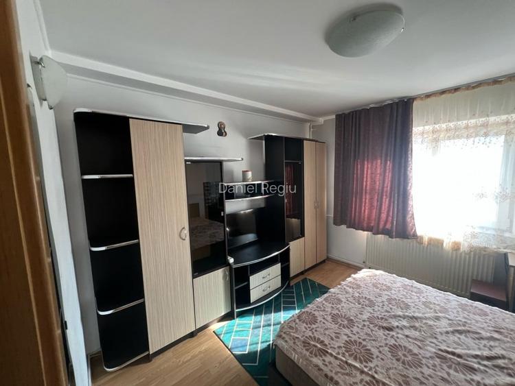 Apartament 3 camere Uverturii
