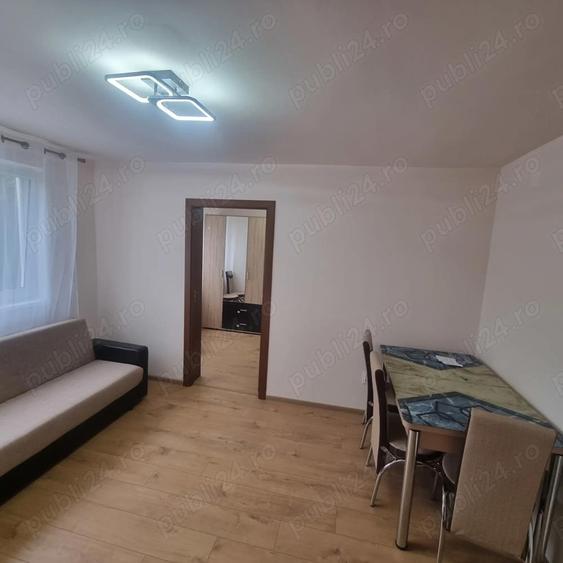 Apartament 3 camere de Inchiriat disponibil din mai - 2