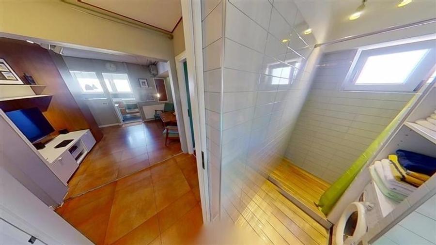 Apartament cu 2 camere,recompartimentat in 3 camere,54 mp,Grivitei. - 16