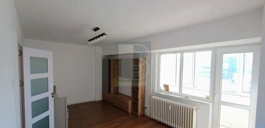 Garsoniera,Mega Mall,bl.MIXT,reabilitat,et.4/12,DECOMANDATA,Amenajata,mobilata - 1