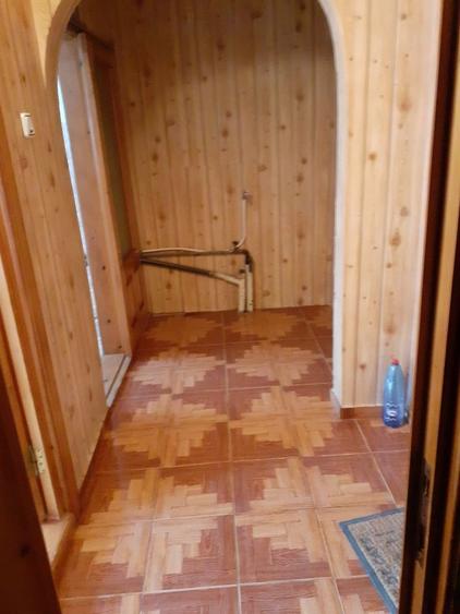 Vand garsoniera confort 1 etajul 4 ,30m2 strada Mihai Viteazul Radauti , Detalii la telefon - 6