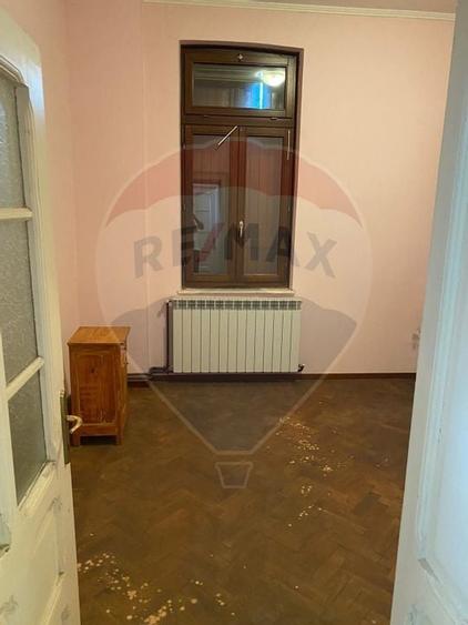 Casa / Vila cu 5 camere de vanzare in zona Central - 17