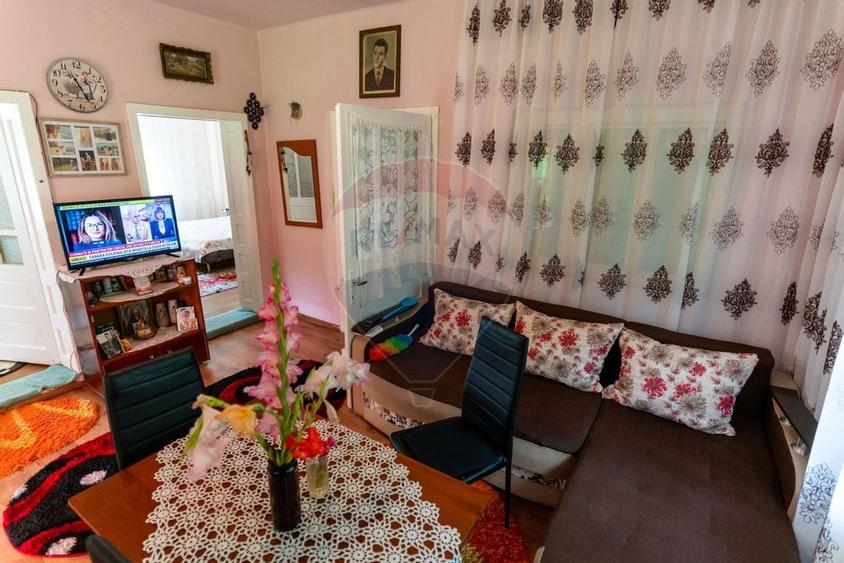 Casa / Vila cu 3 camere de vanzare - 13