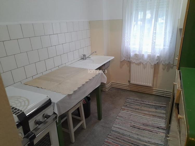 Apartament 2 camere de vanzare  cartier  Tudor Vladimirescu  Fagaras jud. Brasov