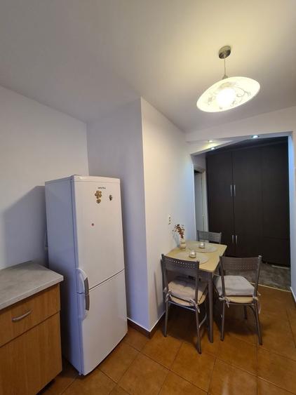 Inchiriez apartament 2 camere Tudor, etaj 2, mobilat utilat - 3