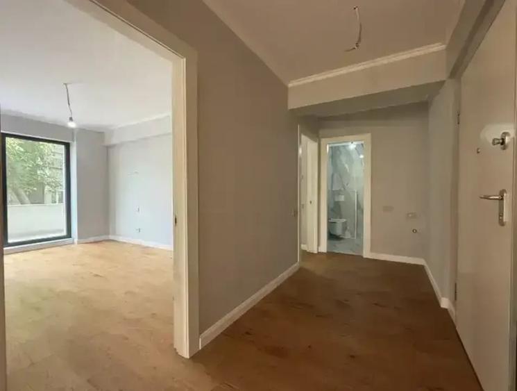 Unirii I Apartament 4 camere I 2 TeraseI 2 Locuri ParcareI Bloc nou I comision 0 - 8