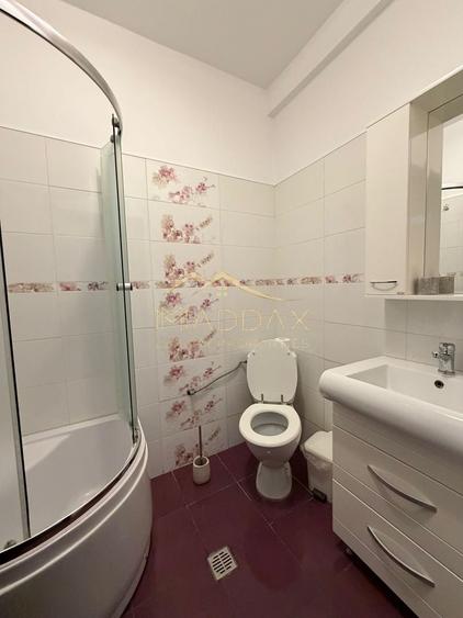 Vila spatioasa cu vedere spre lac Corbeanca - 38