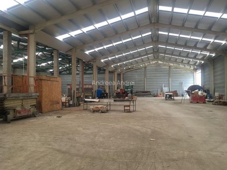 Spațiu industrial, 1465 mp în Vest Spațiu industrial, 1465 mp în Vest