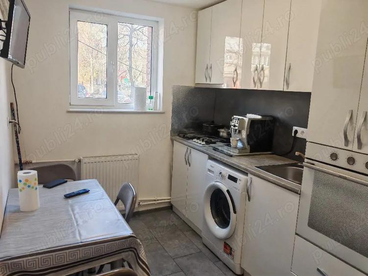 Apartament 2 camere decomandat - 1