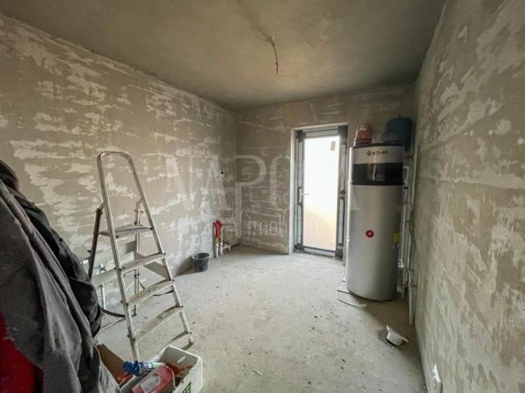 Casa 4 camere de vanzare in Salicea - 8