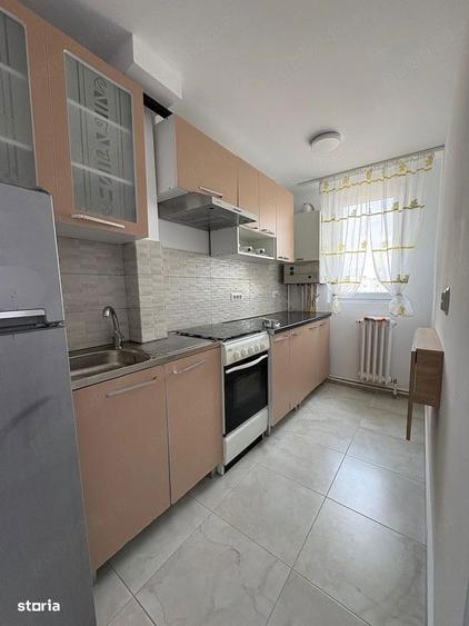Apartament 3 camere semidecomandat Alexandru cel Bun - 5
