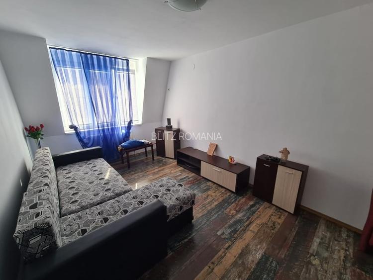 Apartament 4 camere, 96 mp, zona Sarari