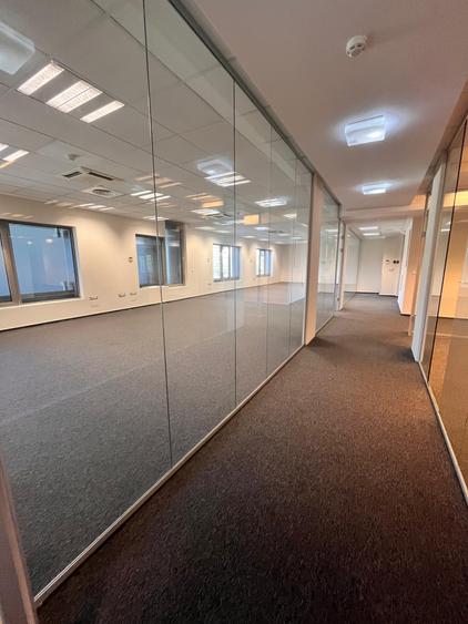 Spatii comerciale de inchiriat / birouri/ Splaiul Idependentei/ 5 minute metrou - 5