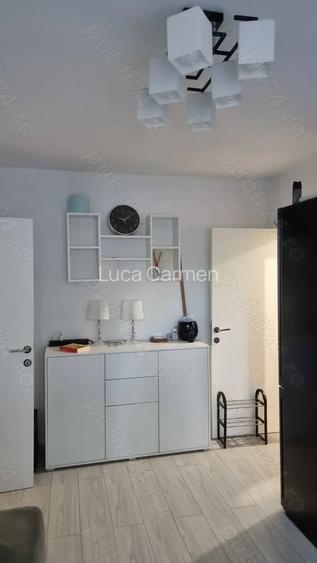 Inchiriez apartament 2 camere, exclus colaborare agentii imobiliare.
