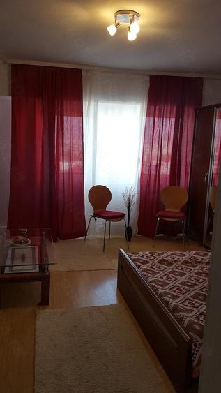 Garsonieră decomandată în Ultracentral