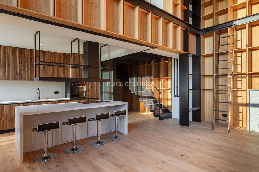 Apartament cu personalitate tip loft cu 4 camere in imobil exclusivist