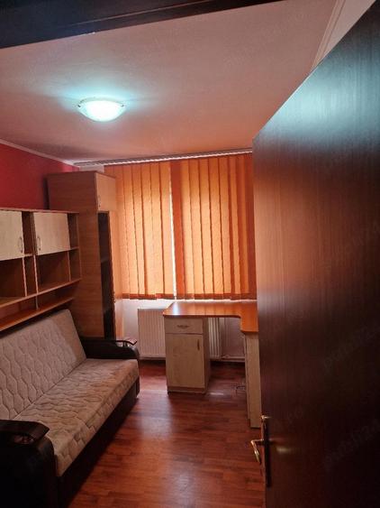 De Inchiriat ap 3 camere Ostroveni Valcea - 1