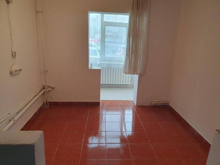 Vindem apartament in Navodari - 9
