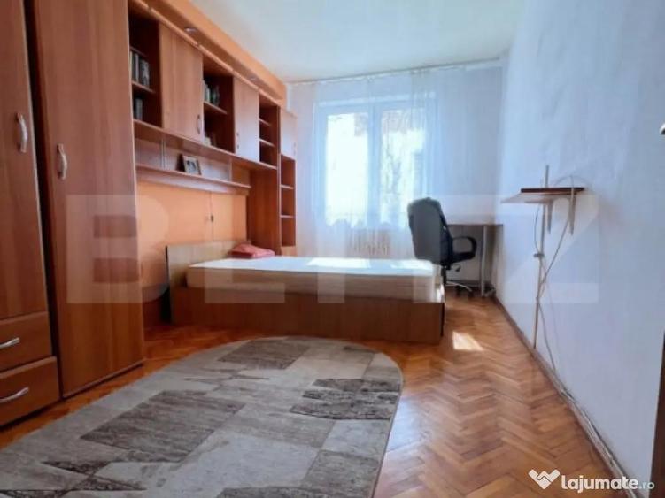 Apartament 3 camere, decomandat cu parcare si balcon Ghe - 2